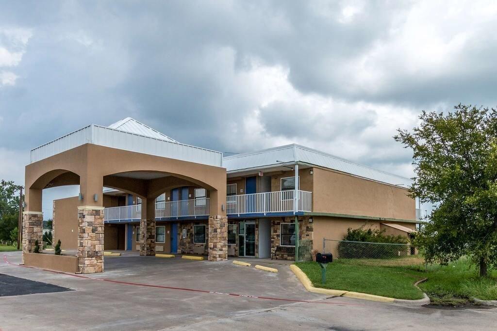 Econo Lodge Mineral Wells Exterior foto
